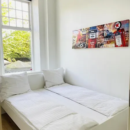 Aday - Mansion - Big With Garden Апартаменты Ольборг