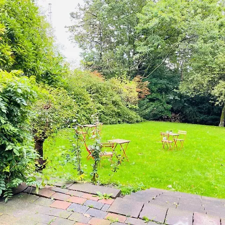 Lejlighed Aday - Mansion - Big With Garden