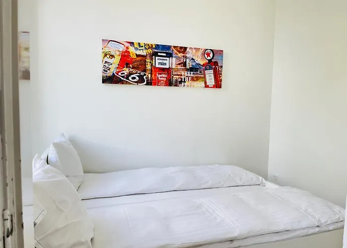 Aday - Mansion - Big With Garden Apartment Aalborg