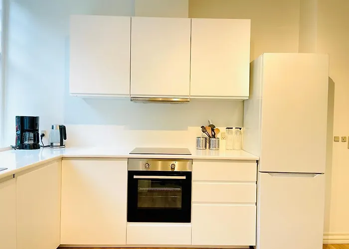 Aday - Mansion - Big With Garden Apartment Aalborg