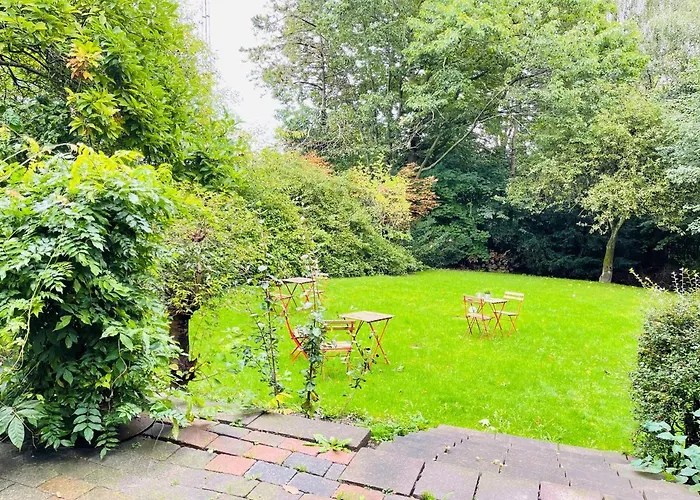 Apartment Aday - Mansion - Big With Garden